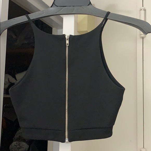 COMPLOT size S Crop top - Picture 3 of 3